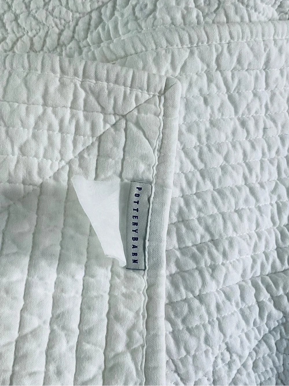 Pottery Barn White Hanna Cotton Linen Floral Stitches Quilt Set -King 3 PCS